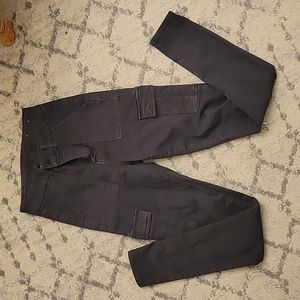 American Eagle stretch cargo jegging. Size 6 X long. Charcoal blue color.